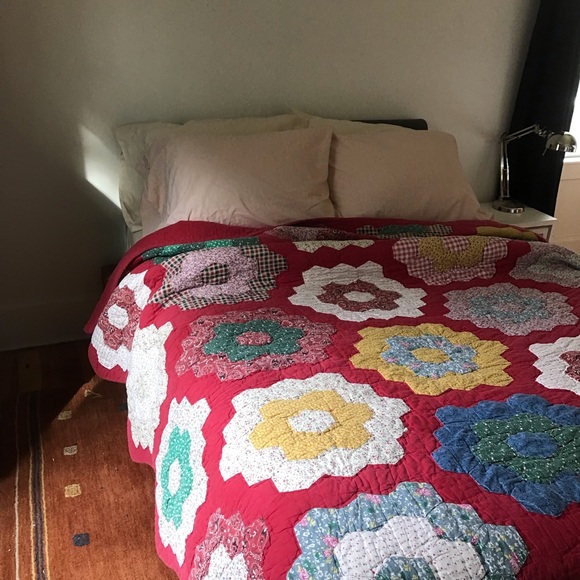 gee’s bend/ kathy Ireland Other - gee’s bend quilt
